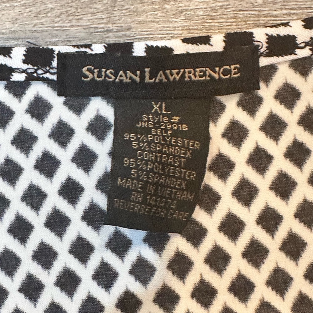 Susan Lawrence women’s black & white stretch tunic size XL - Picture 6 of 12